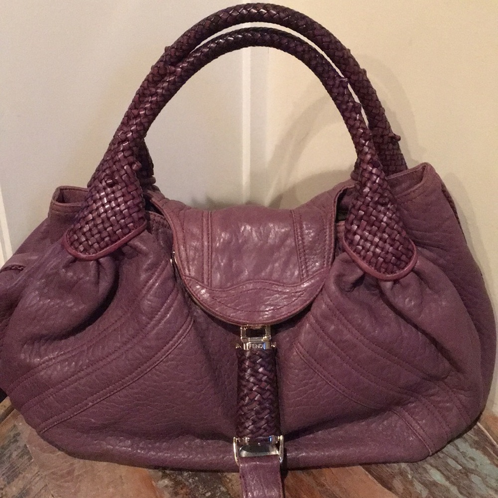 Pre-owned fabulous Fendi bag 💕